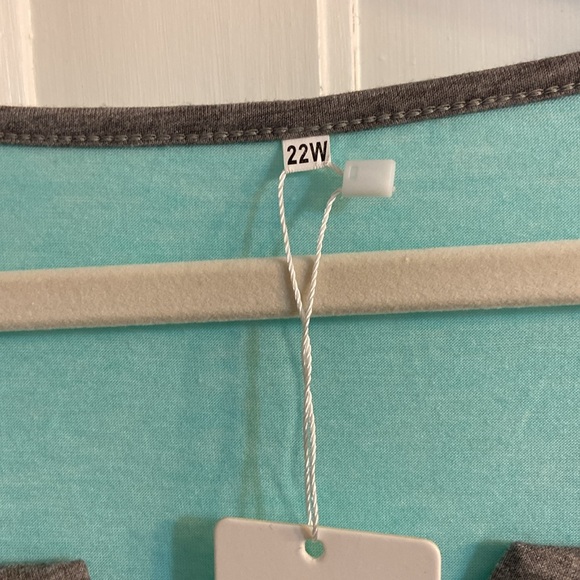 22W Vislily Soft Athleisure Tunic - Picture 5 of 14